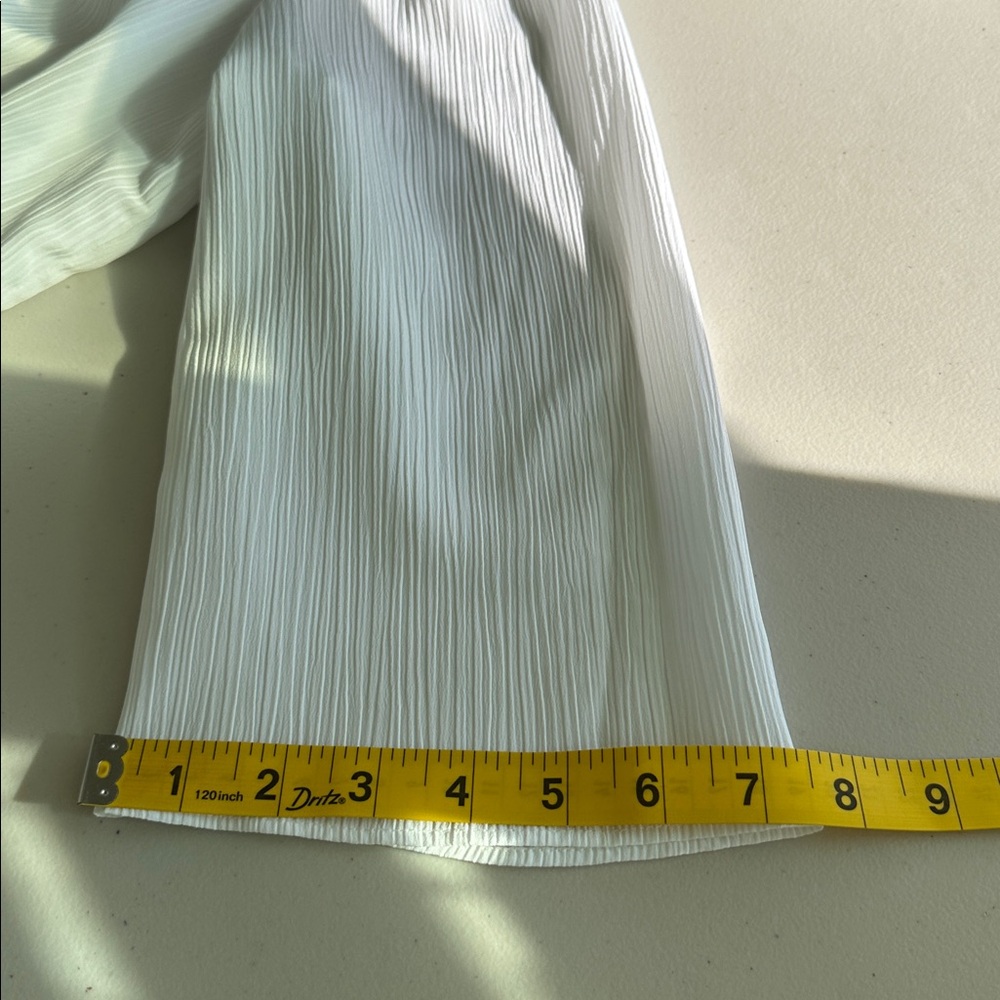 Jennifer Lopez Off-Shoulder White Grommet-Trim Blouse Size Large - Picture 11 of 16